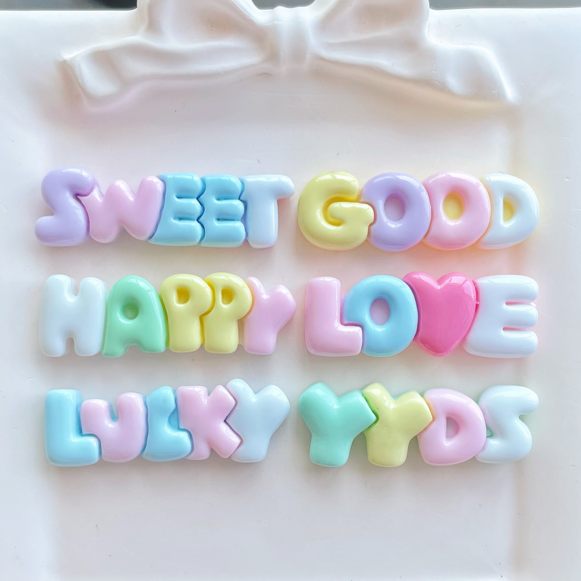 10-30 Stück Farb buchstabe pla – Resin Art Earrings Material Bewertung und Preis